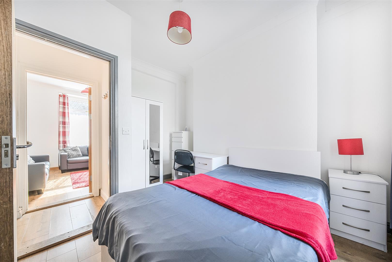 Glamorgan Street, Sandfields, Swansea, SA1 3SY